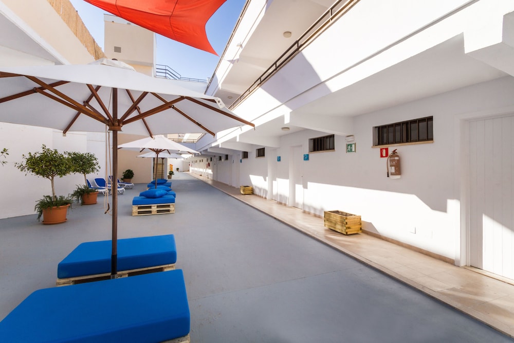 Plazamar Serenity Resort Apartments Formerly Plazamar Apartments 12/52