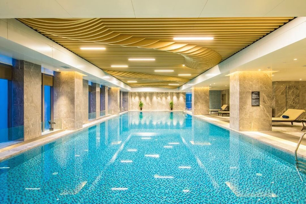 The QUBE Hotel Xiangyang 12/40