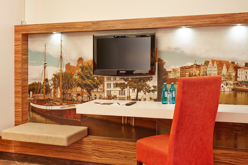 H+ HOTEL LUBECK 37/50
