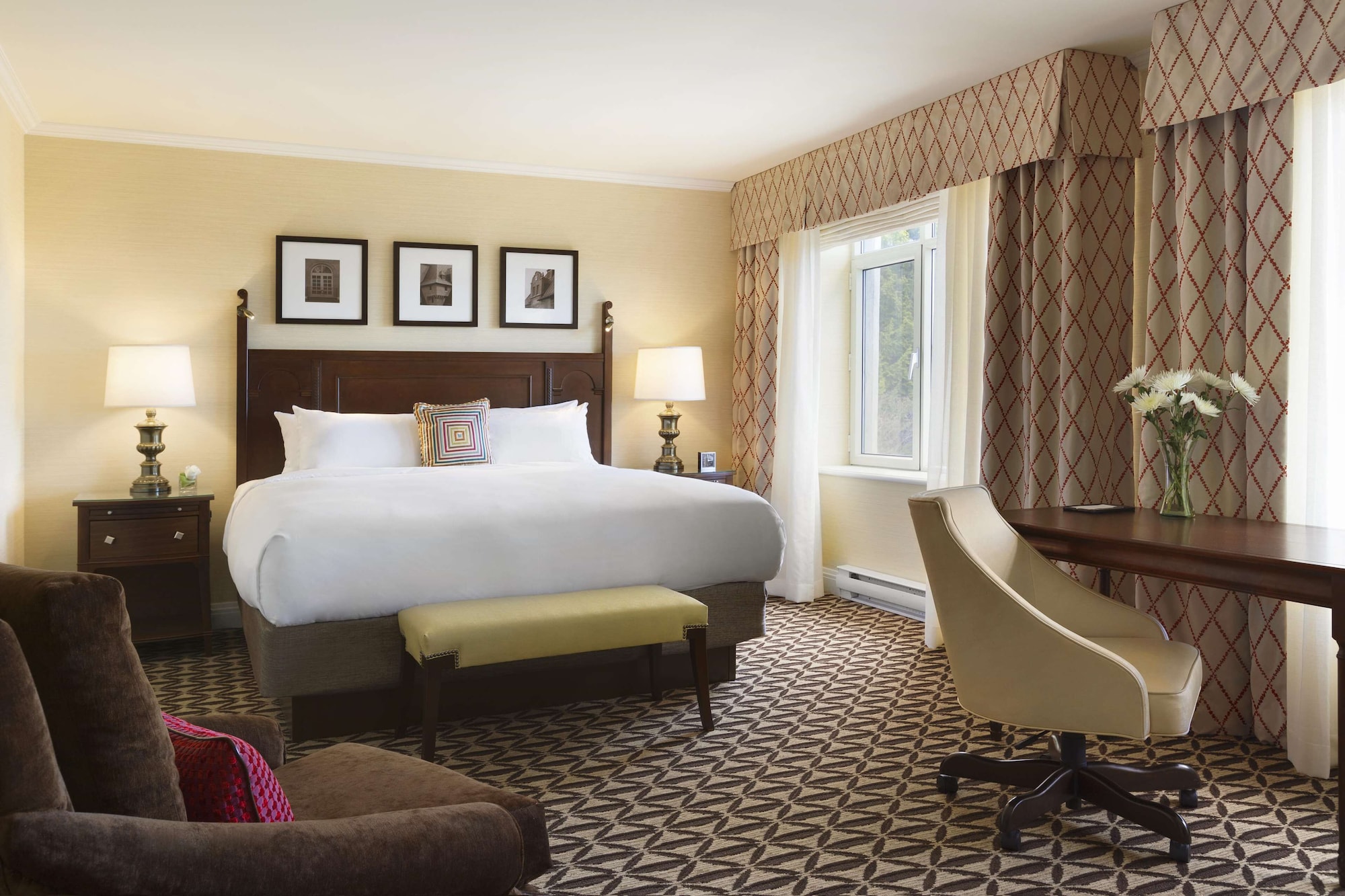 Fairmont, Queen Bed، Fairmont Le Manoir Richelieu 4/5