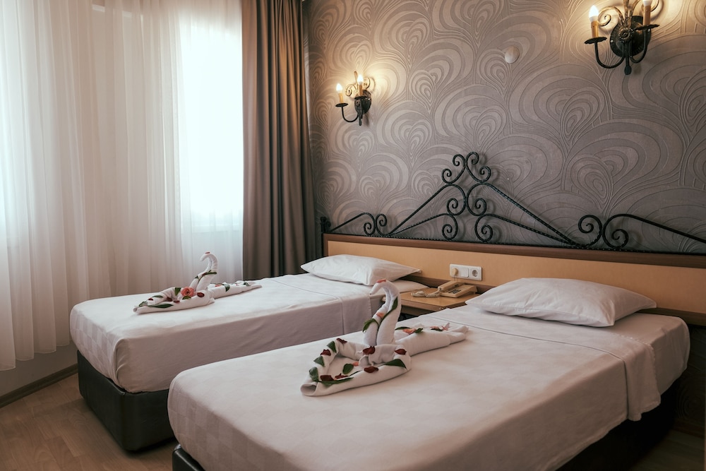 Bella Bravo Suite Hotel 11/49
