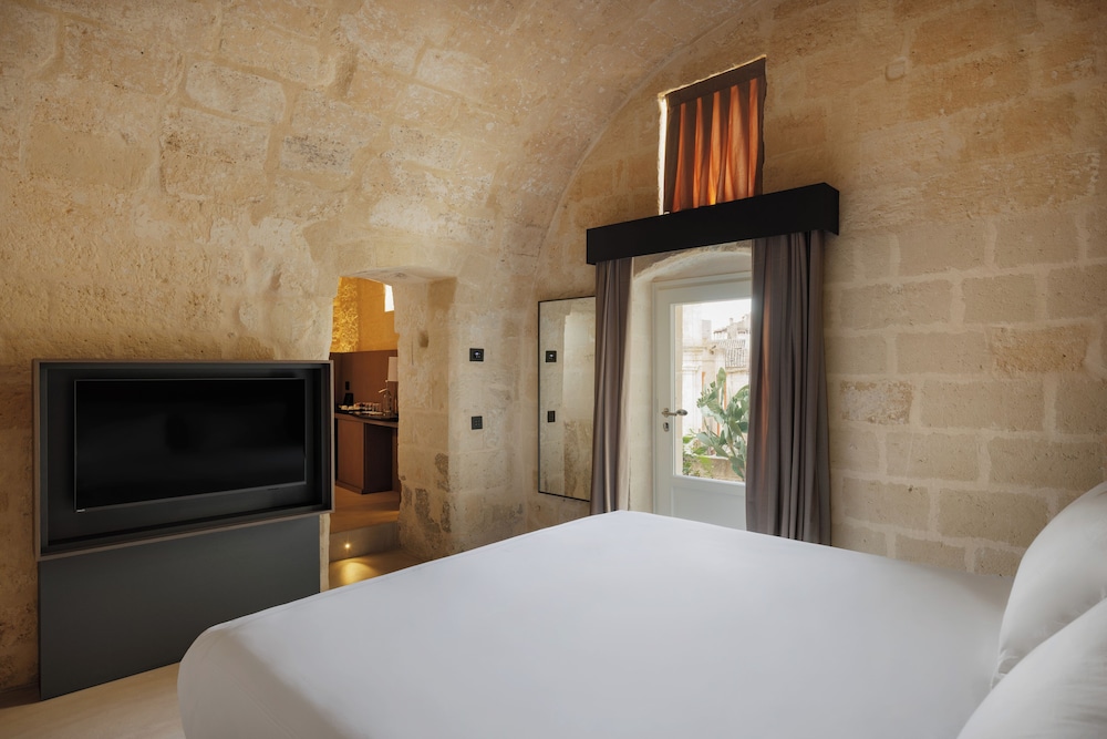 Vetera Matera 12/50
