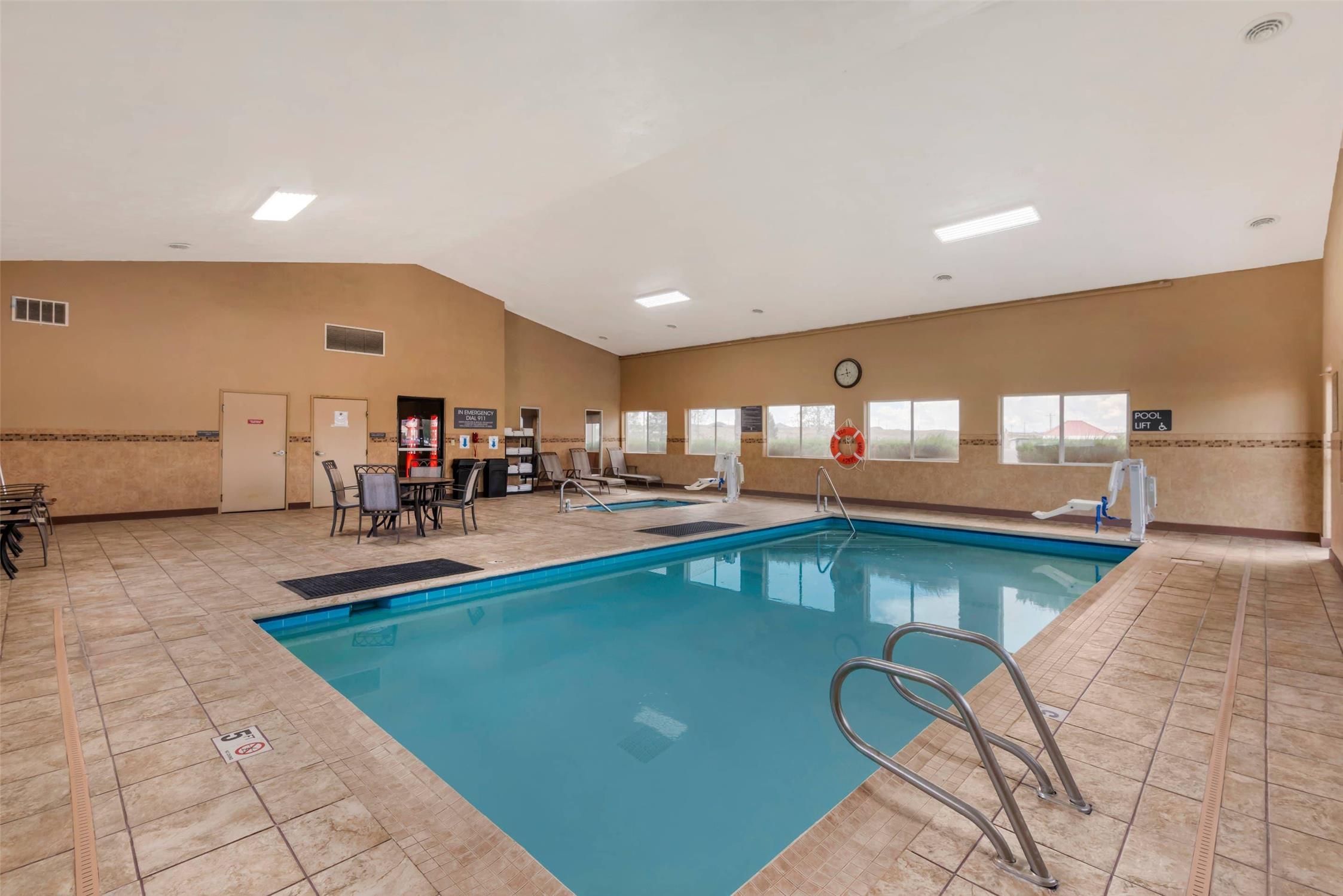 Comfort Inn Green River National Park Area 18/40