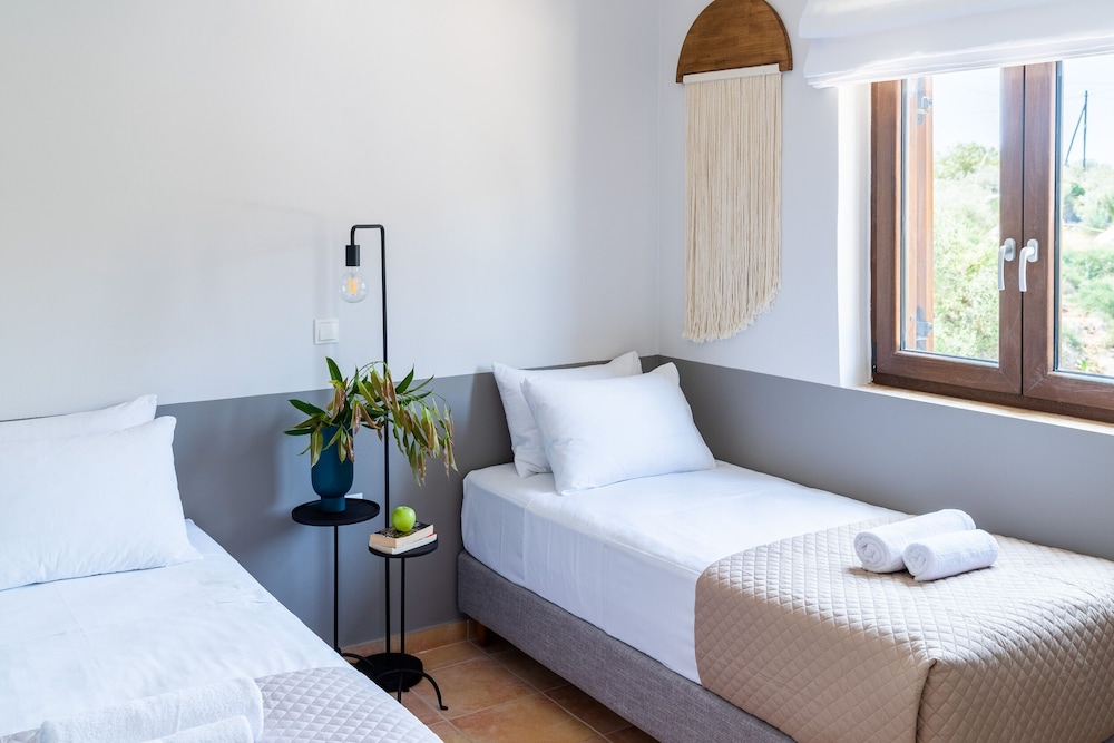 Syra Suites 13/50