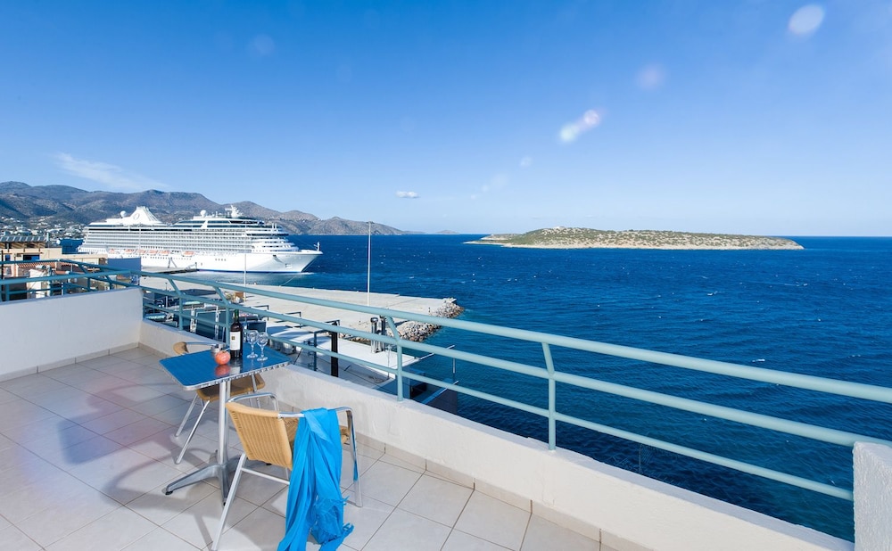 Creta Hotel 19/24