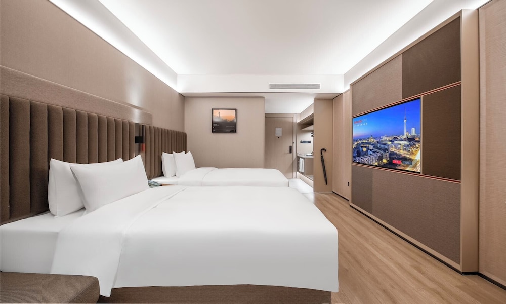 Basic, King Bed