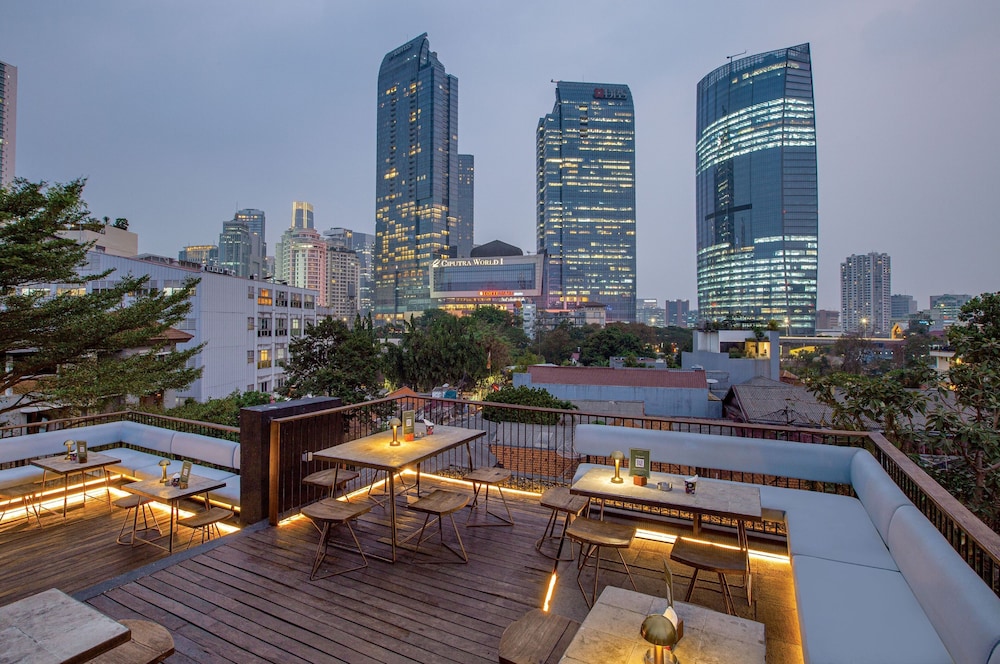 MIERS Kuningan, ARTOTEL Curated 29/38