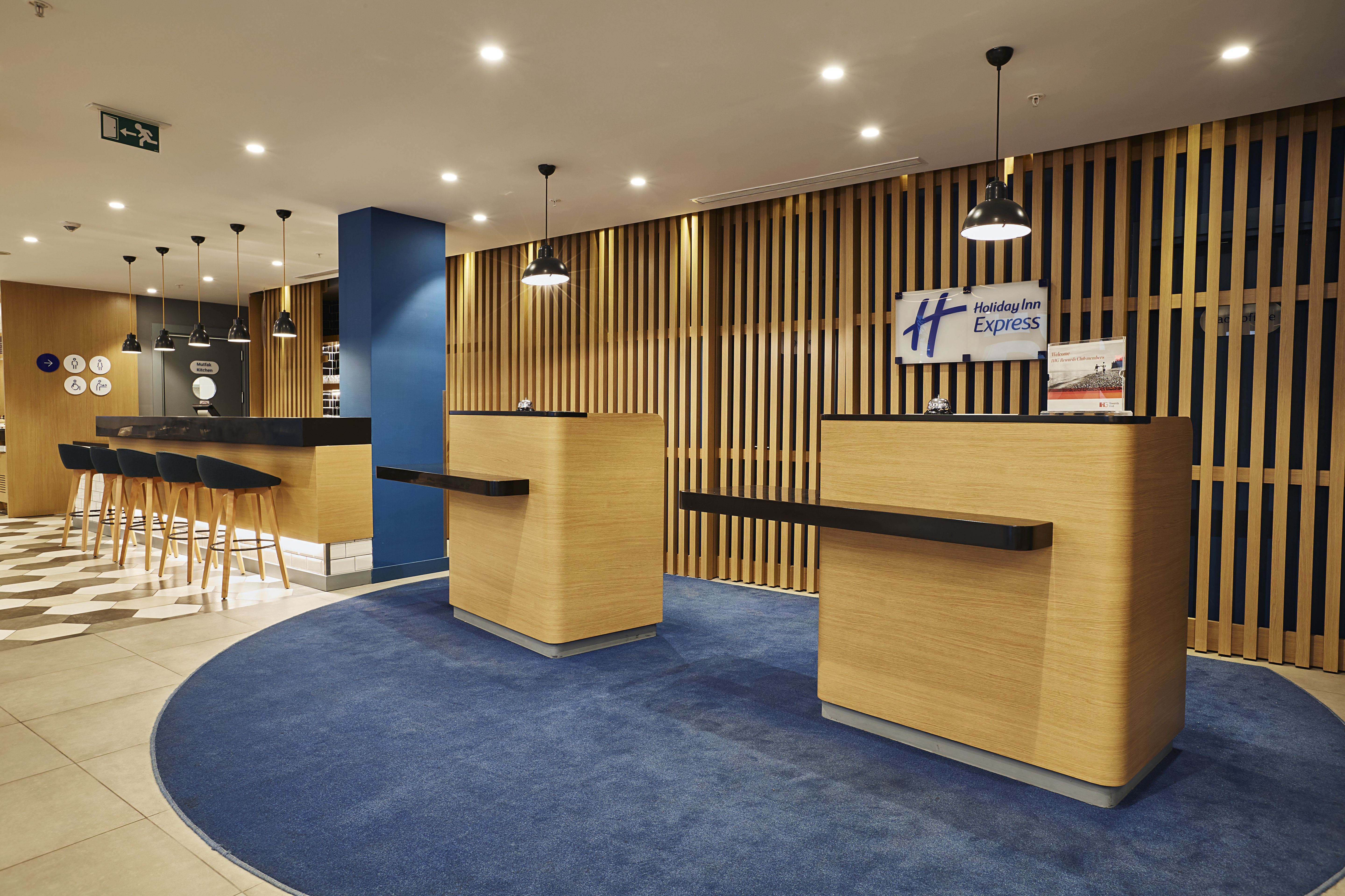 HOLIDAY INN EXPRESS ISTANBUL - ATAKOY METRO 3/42
