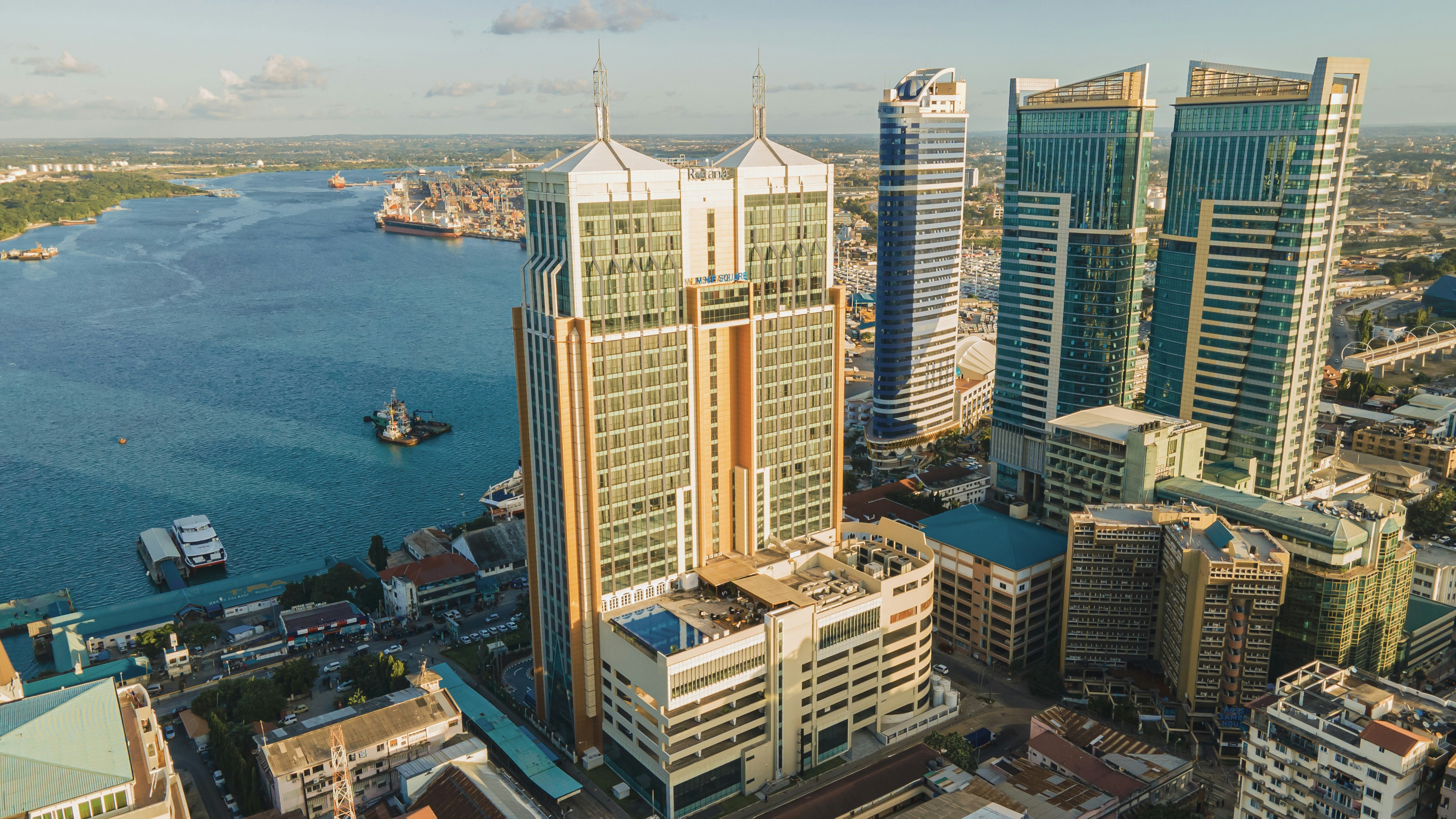Johari Rotana in DAR ES SALAAM