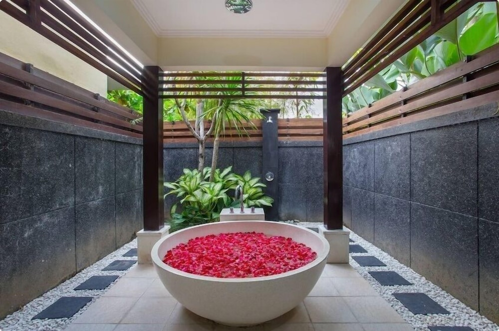 Tiga Samudra Villa 36/50