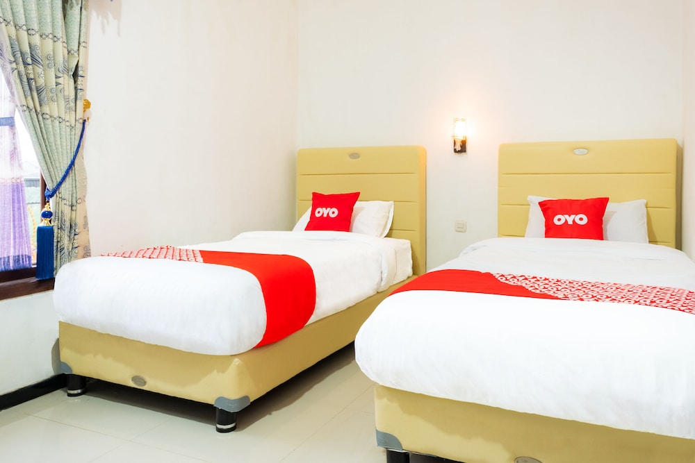 OYO 2169 Anugrah Bromo Homestay 22/52