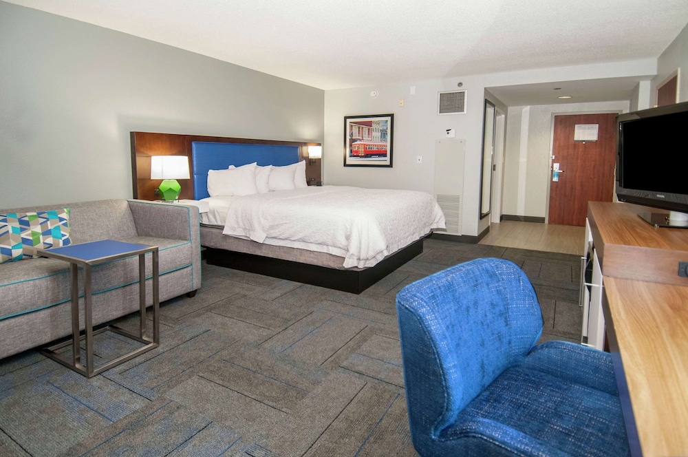 ROOM, KING BED