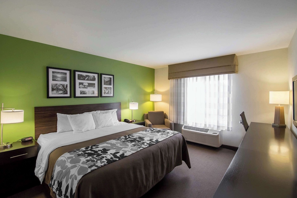 Sleep Inn & Suites Haysville - Wichita South 25/58