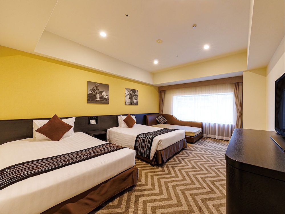 Standard floor City View Twin Room