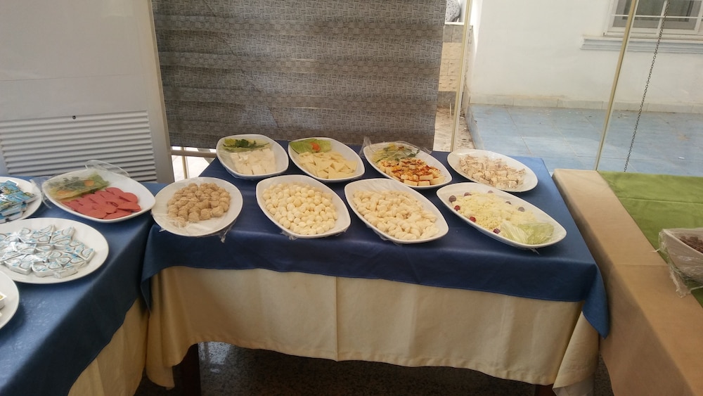 Korykos Hotel 19/24