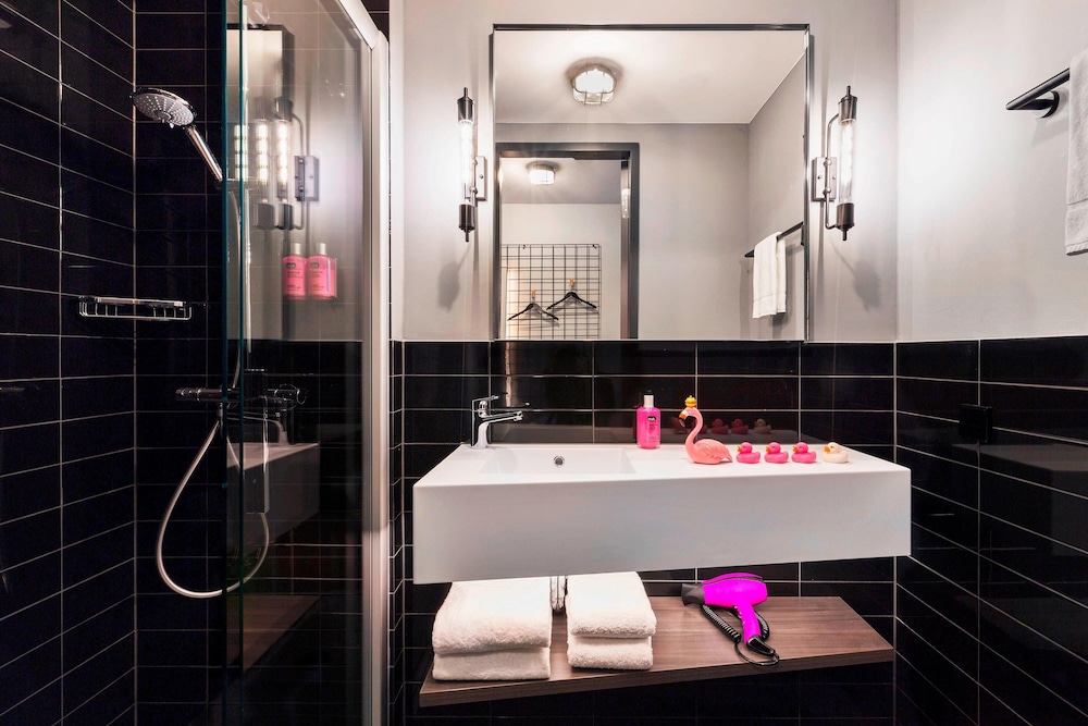 Moxy Darmstadt 23/60