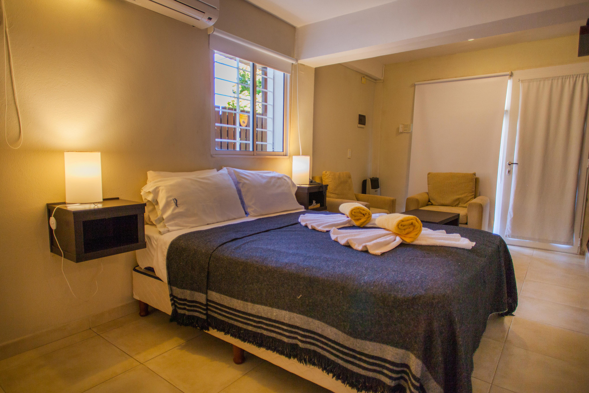 Dos Mareas Home Apart 7/21