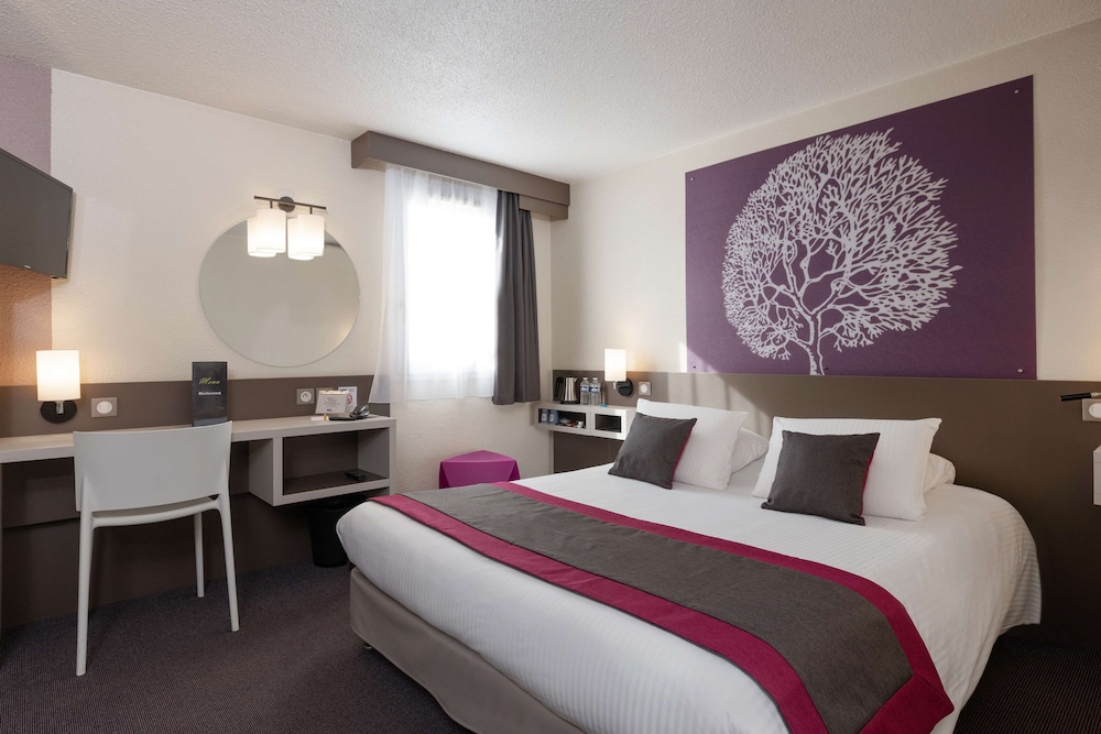 Hotel Kyriad Saint Etienne Centre 9/70