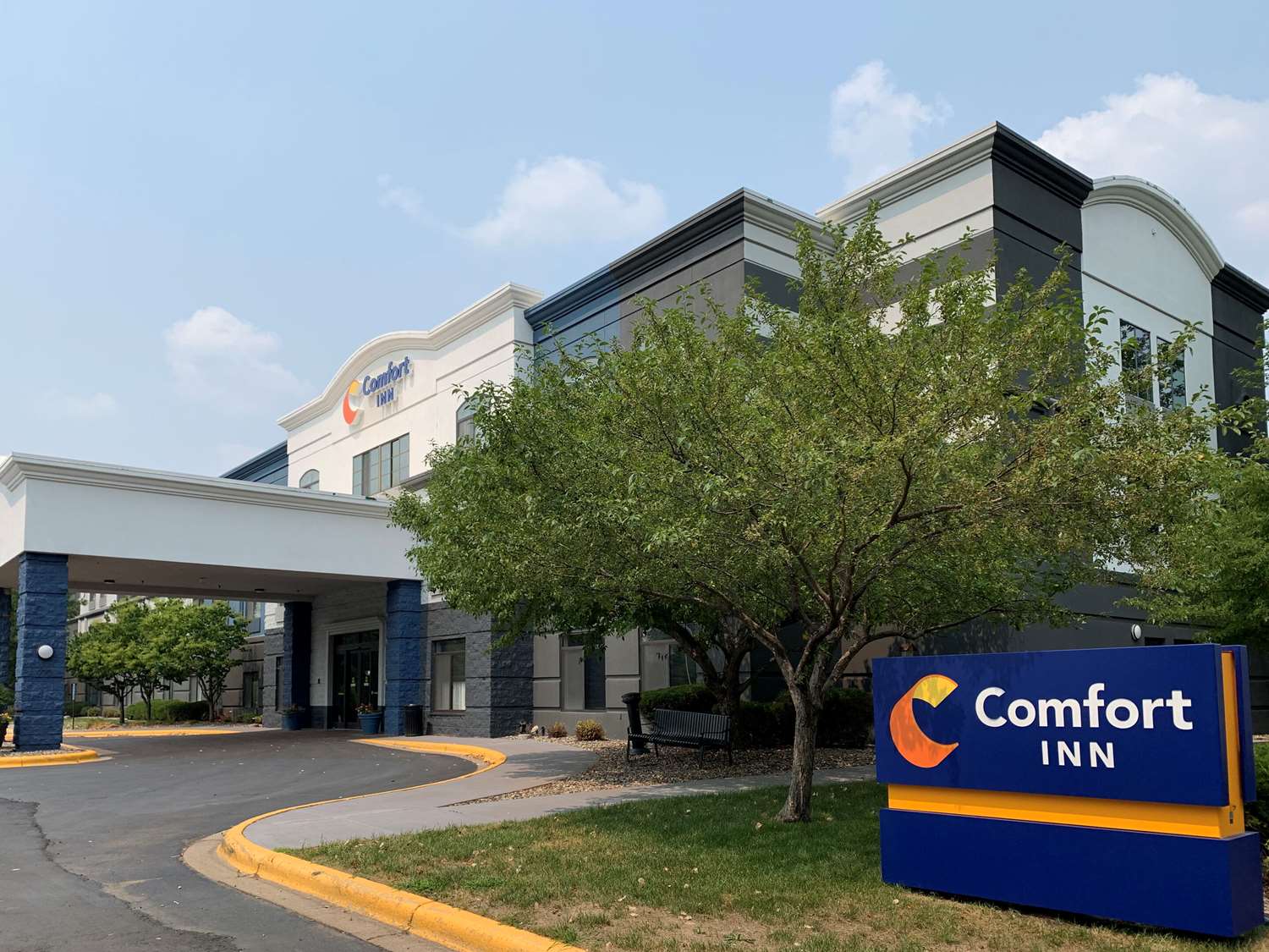 Comfort Inn Saint Paul East MN 3/19