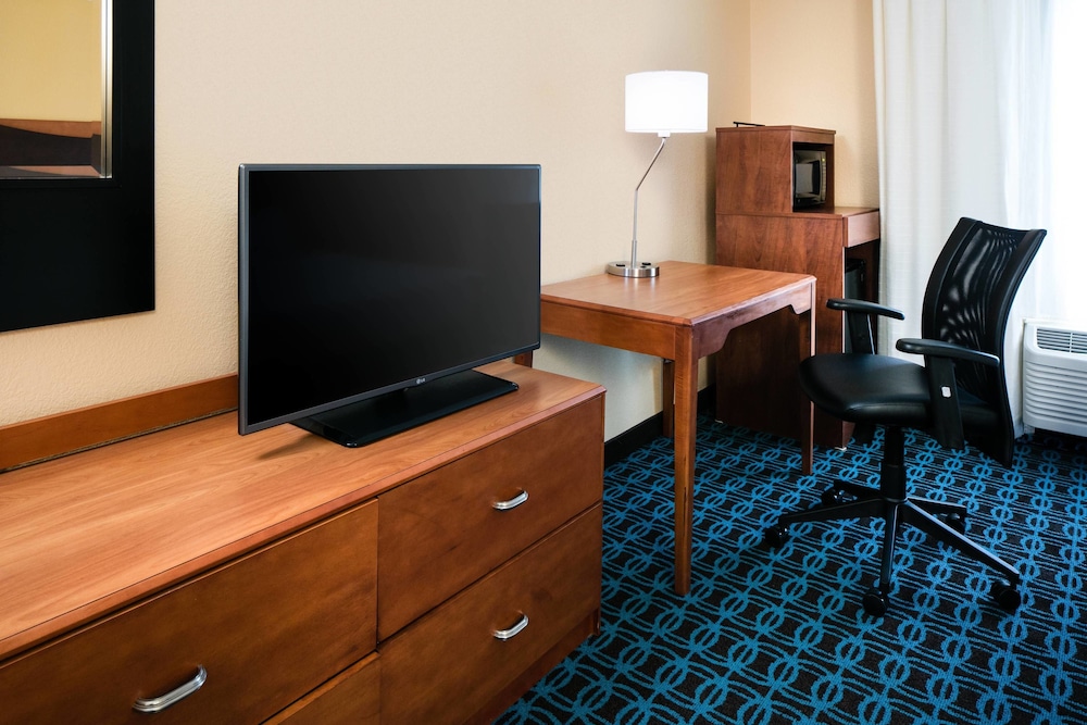Comfort Inn & Suites Olathe - Kansas City 26/39