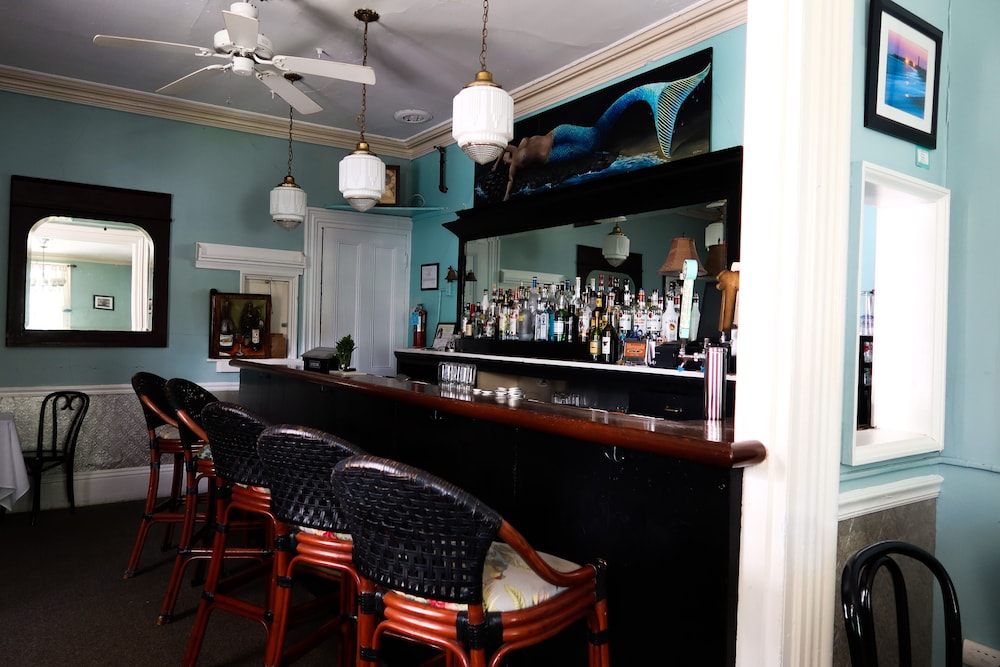 The Chalfonte Hotel 34/50
