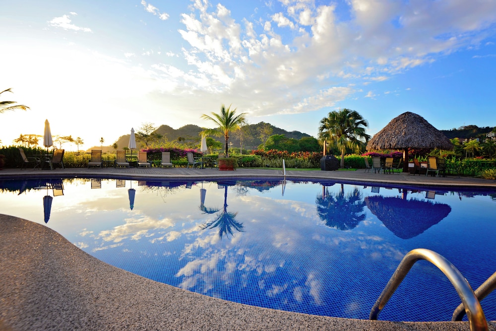 Hrg Condos At Los Suenos 24/50