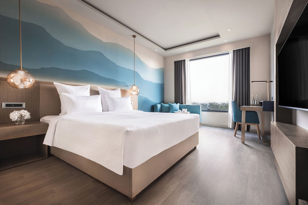 Novotel Chandigarh Tribune Chowk 15/50