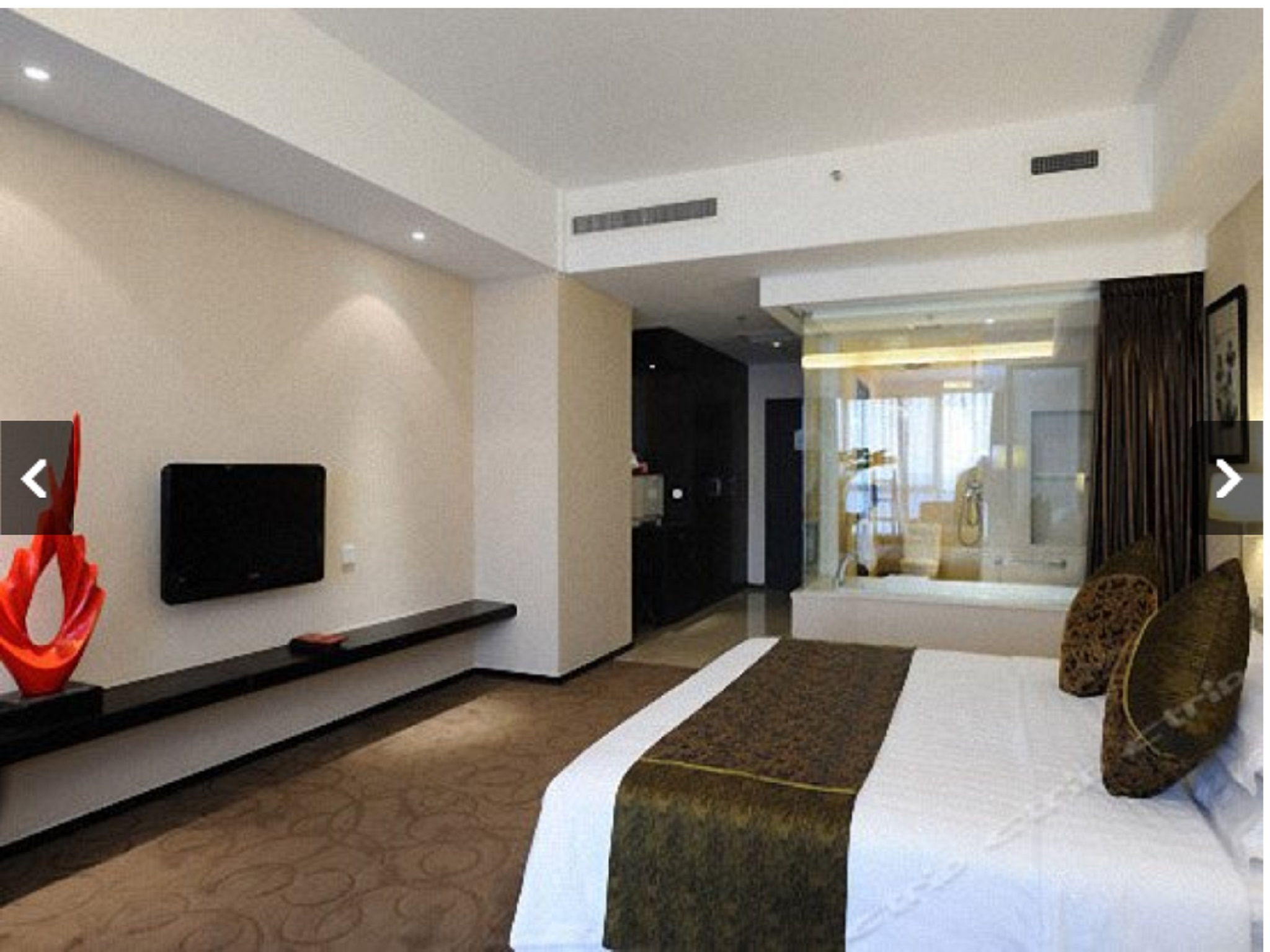 Donghuang Kaili Hotel 7/20