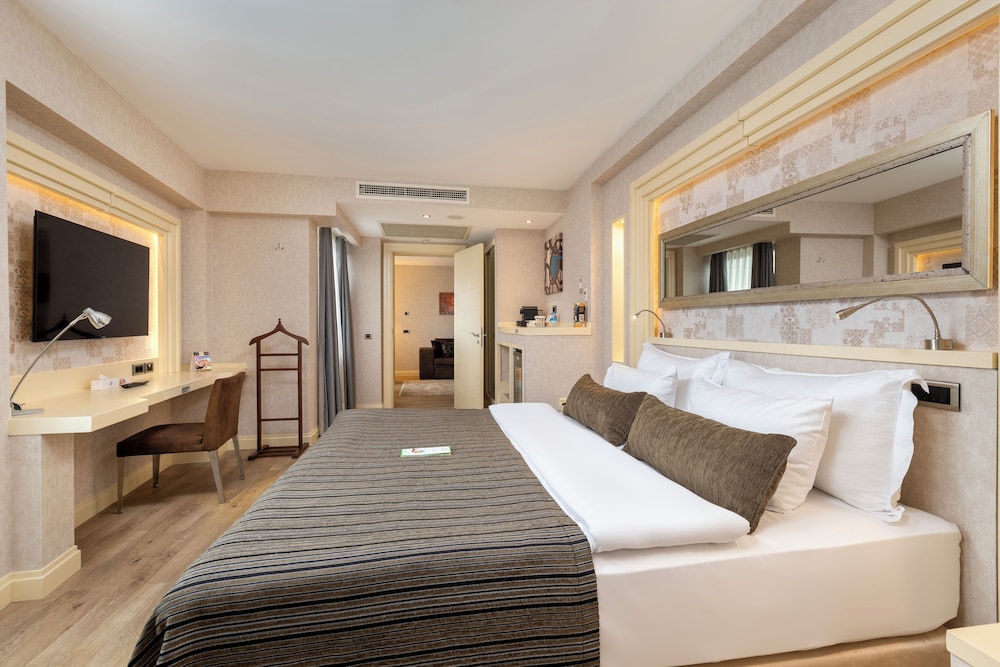 Limak Eurasia Luxury Hotel 16/49