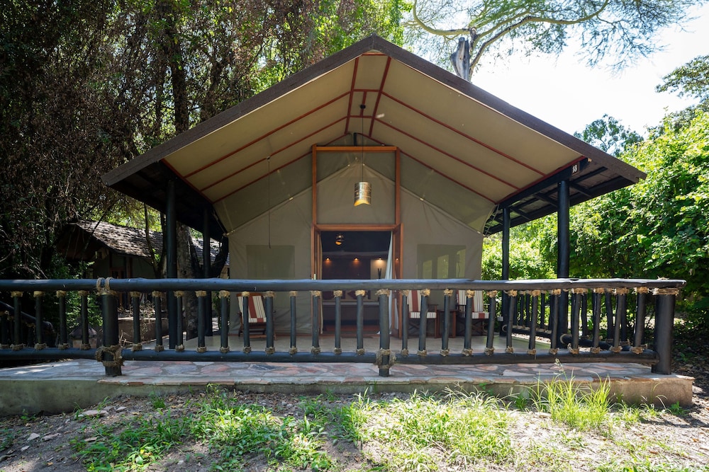 Sarova Mara Game Camp 22/50