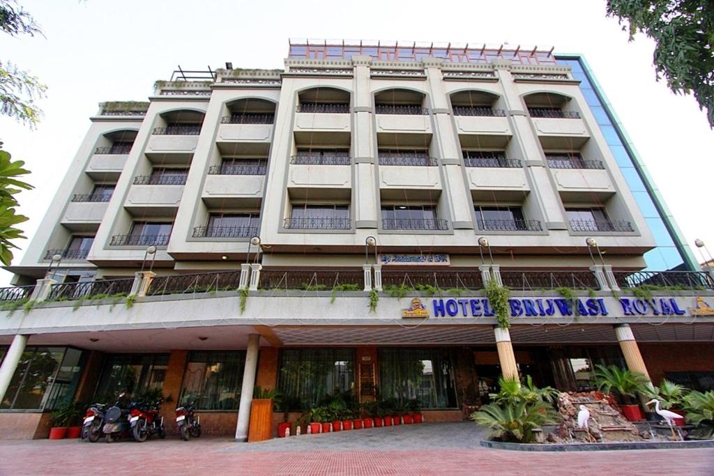 HOTEL BRIJWASI ROYAL 2/23