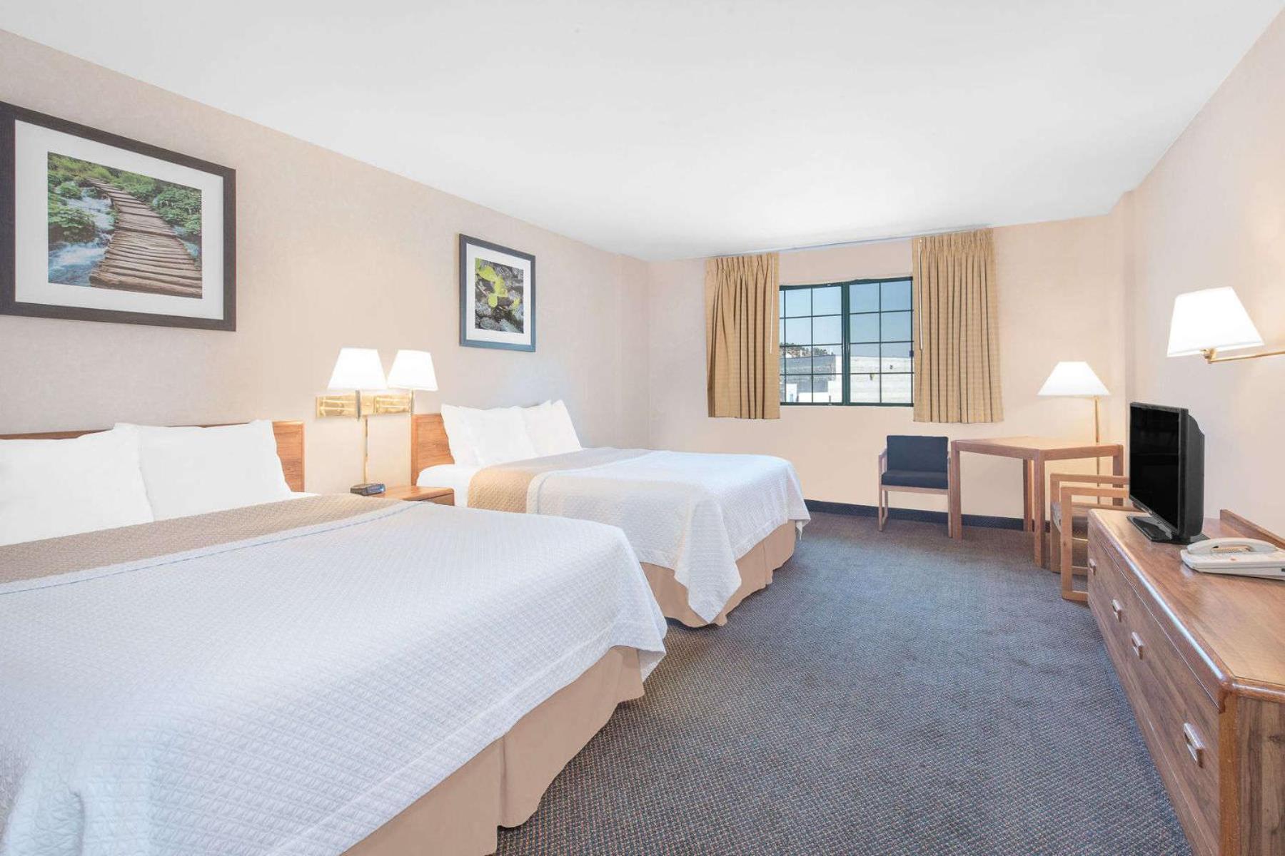 Days Inn by Wyndham West Rapid City 14/32