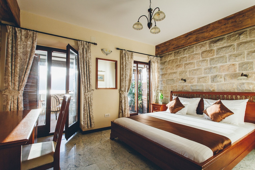 ROOM, DOUBLE BED, SEA VIEW, TERRACE