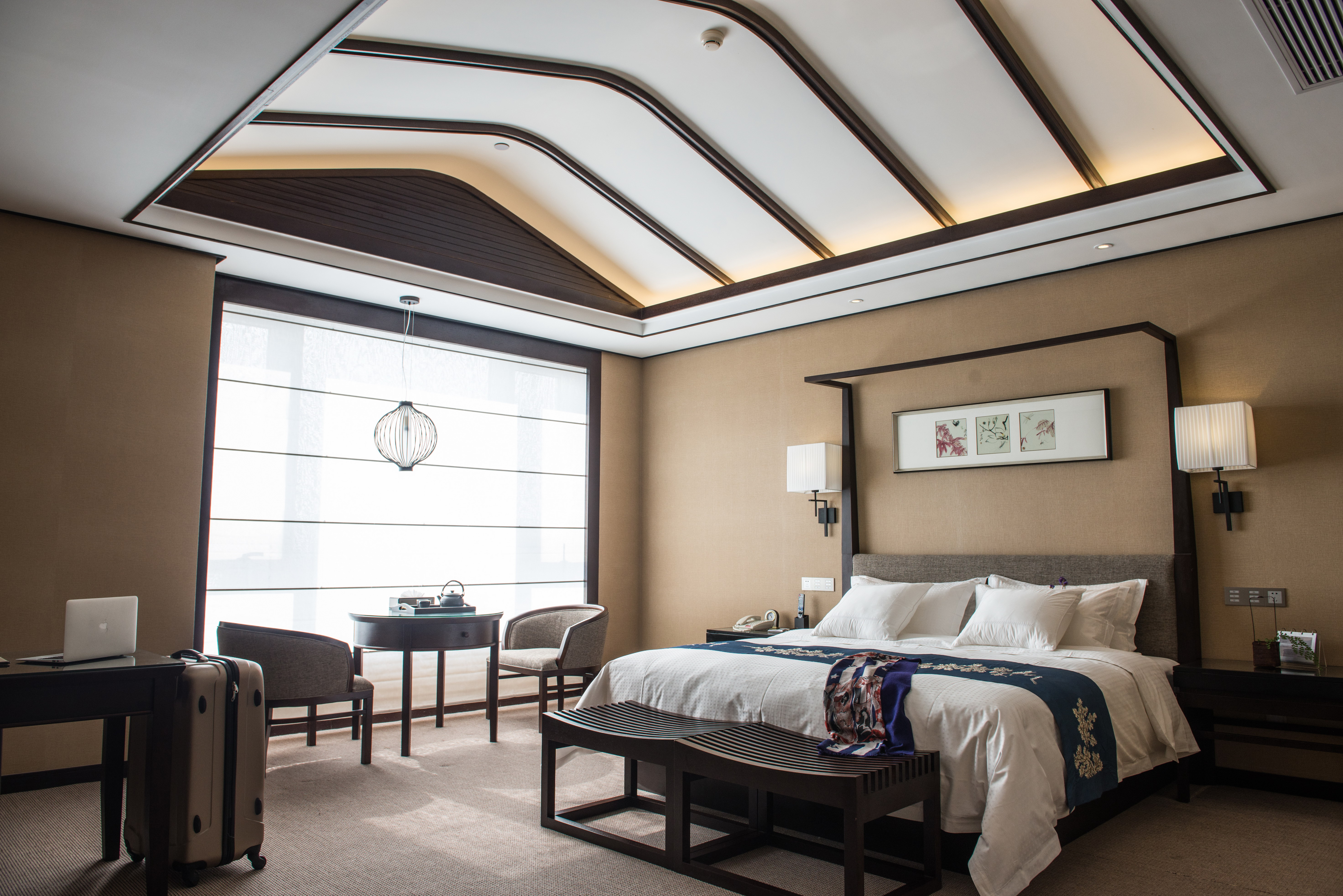 Kingdom Hotel Yiwu 9/55