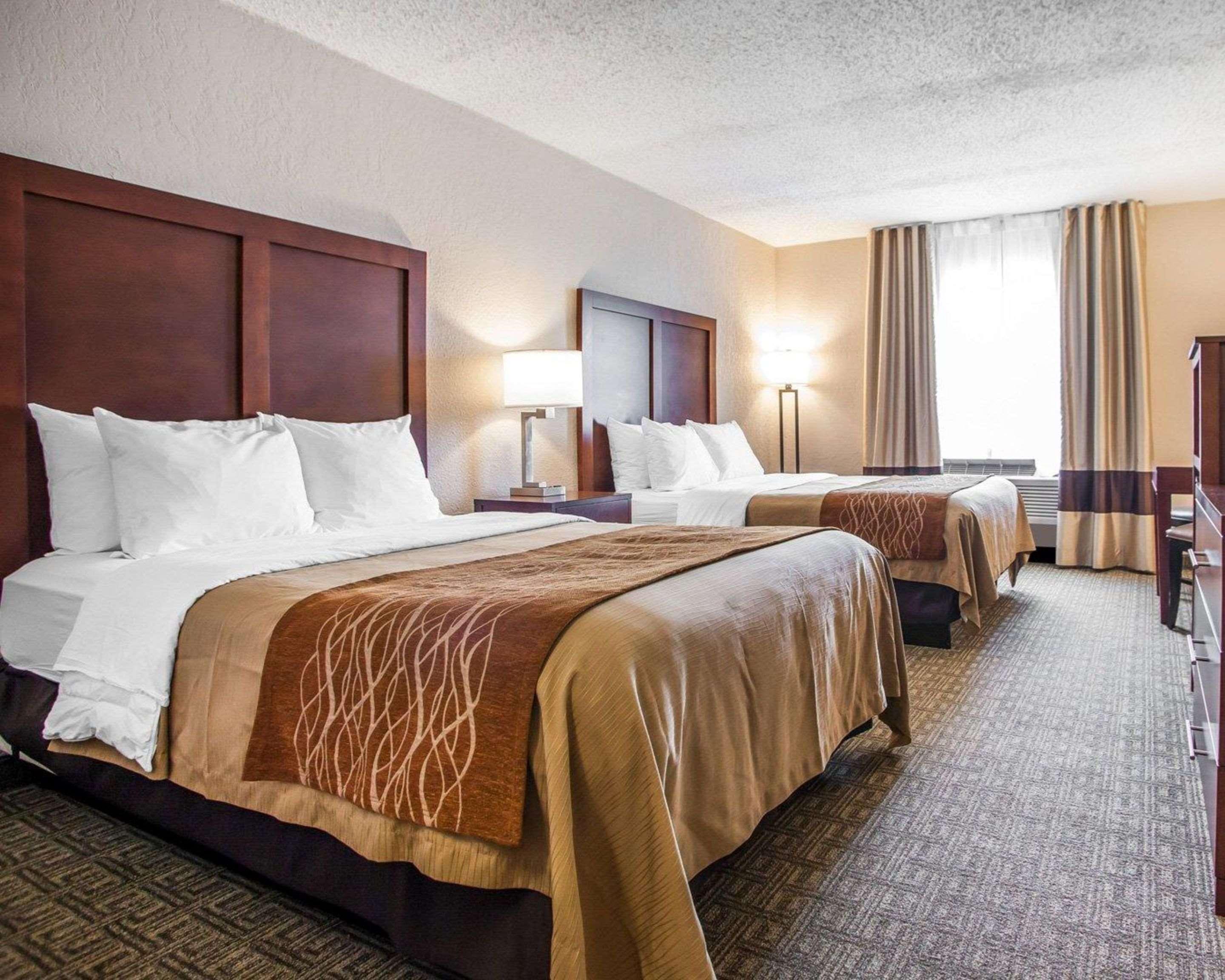 غرفة بسريرين كوين، Comfort Inn St. Louis - Westport Event Center 2/6