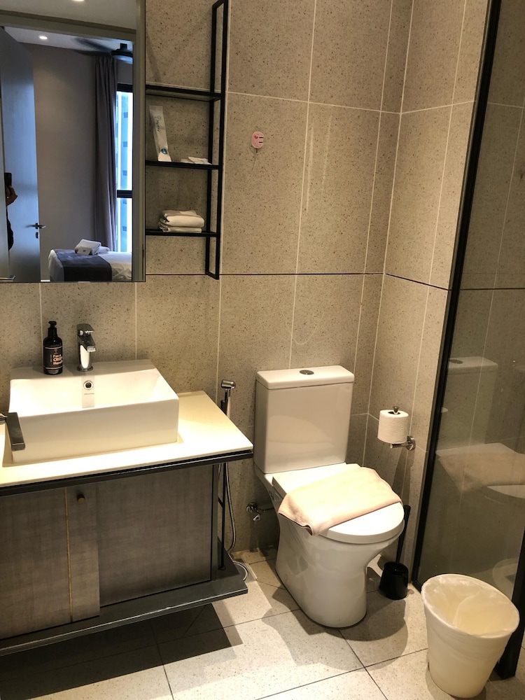 Millers Square by MyKey Global 57/59