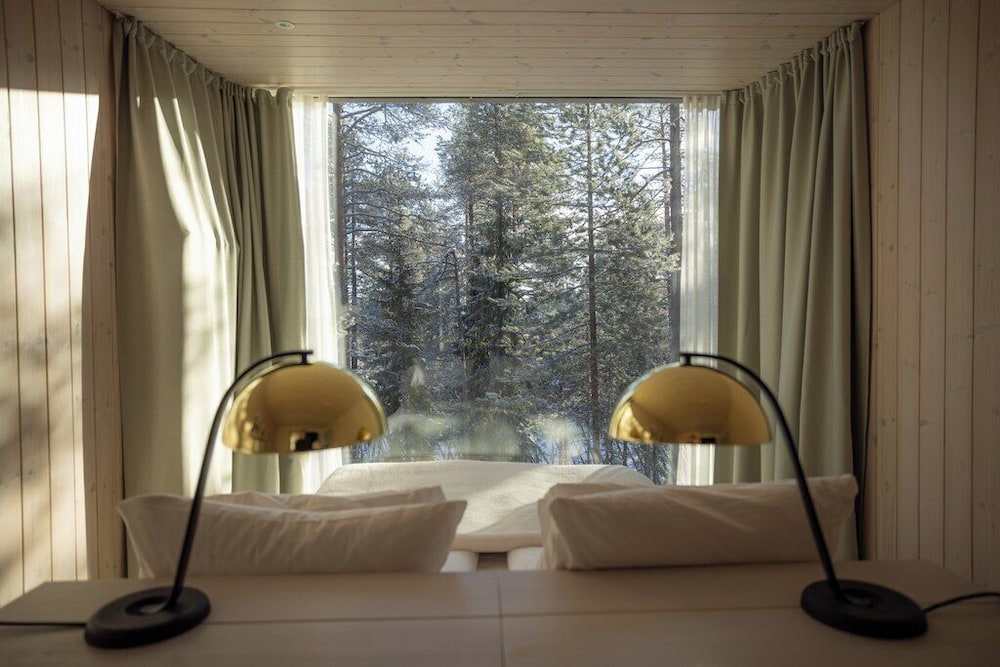 Arctic, Tree House, Suite, 1 Double and 1 Single Bed, Queen Bed, with View