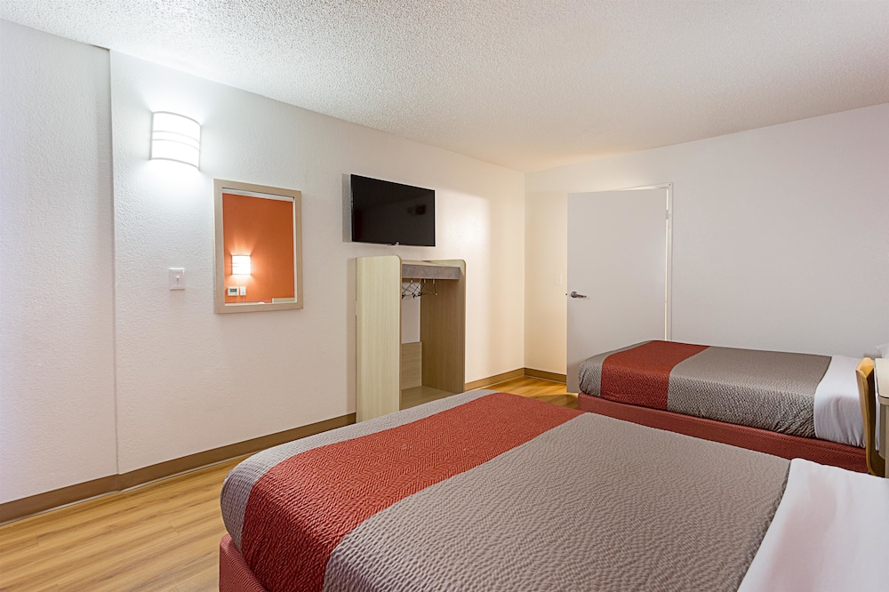 Motel6 Baton Rouge La Southeast 20/49