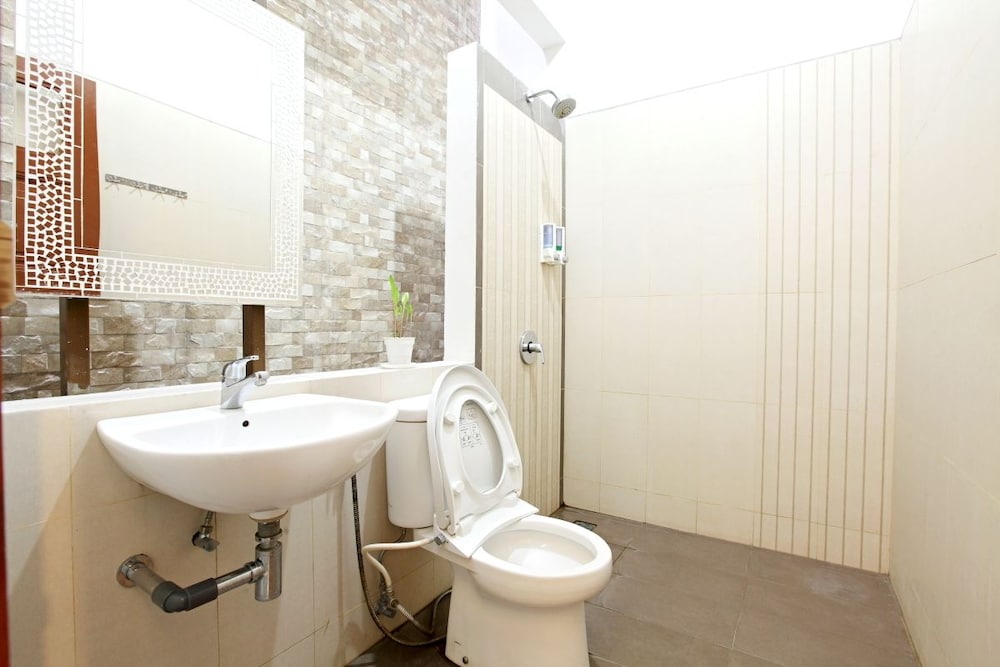 De Halimun Guest House 47/49