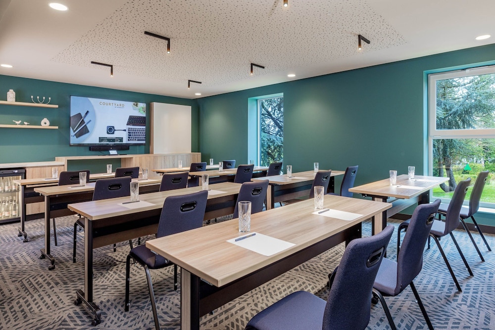 Courtyard by Marriott Paris Charles de Gaulle Central Airport 22/31