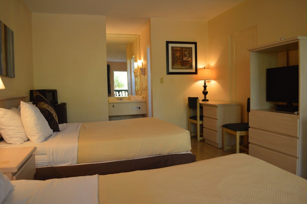 Fort Lauderdale Beach Resort Hotel And Suites 18/42