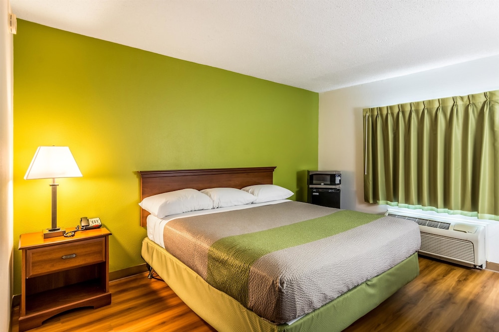غرفة ديلوكس بسرير كوين لذوي الإعاقة، Motel6 Petersburg, VA - Fort Lee 4/10