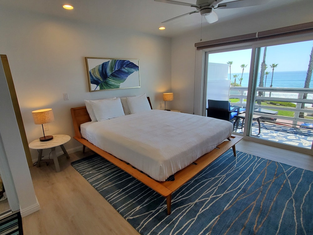 Sea Horse Resort 43/75