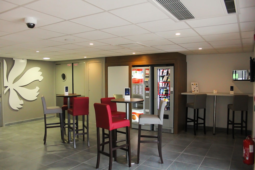 B&B HOTEL Lyon Aeroport Saint Quentin Fallavier 42/54