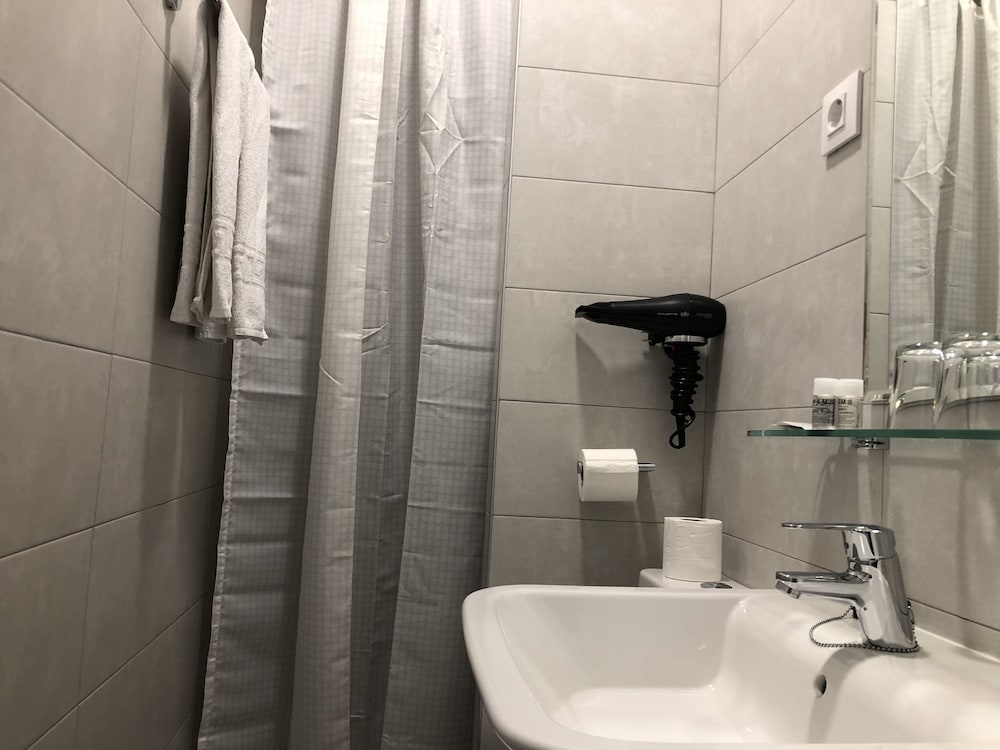 Hostal Rias Bajas 26/31