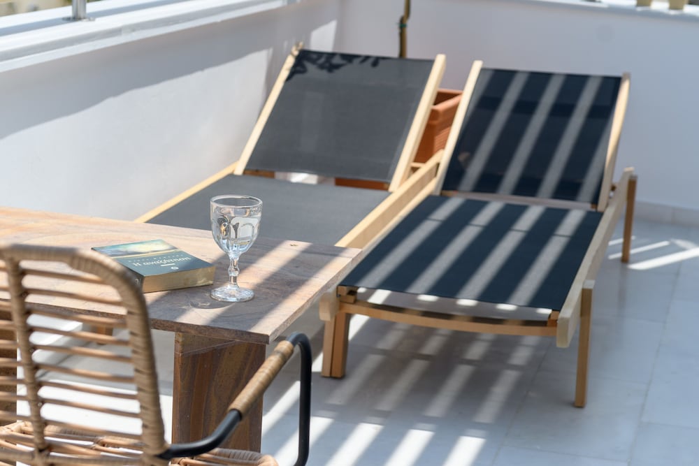 Fos Downtown Suites 25/50