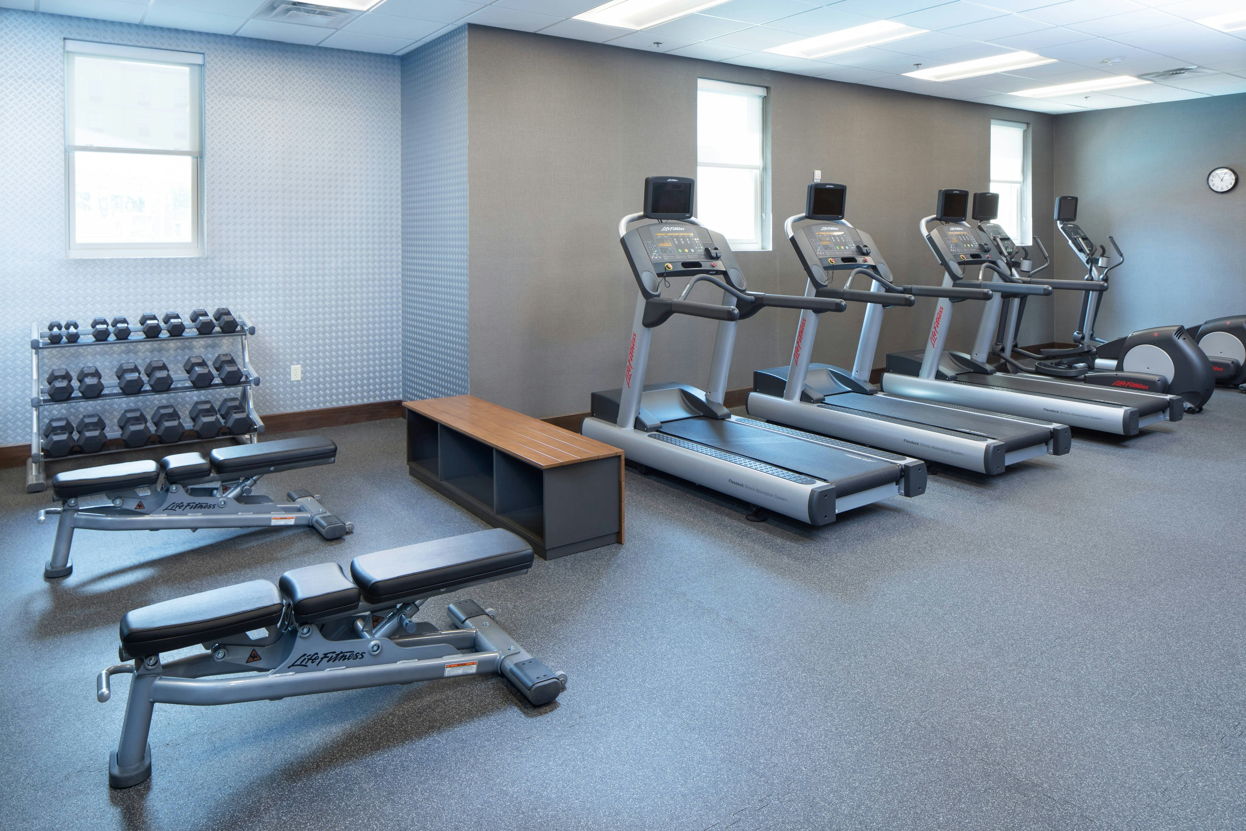 Fairfield Inn & Suites Savannah Downtown/Historic District 23/29