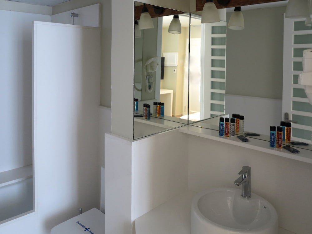 Serennia Exclusive Rooms 54/58