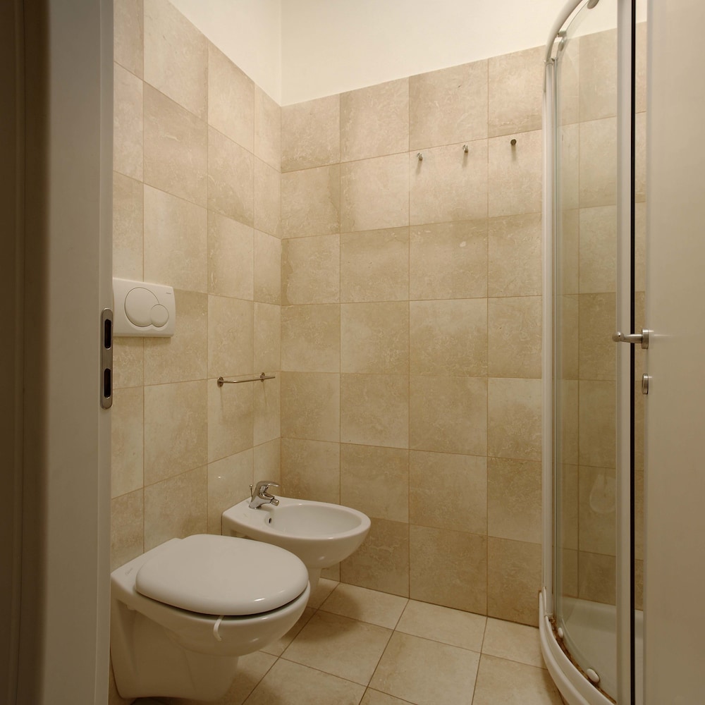 Milan Apartment Rental 41/50
