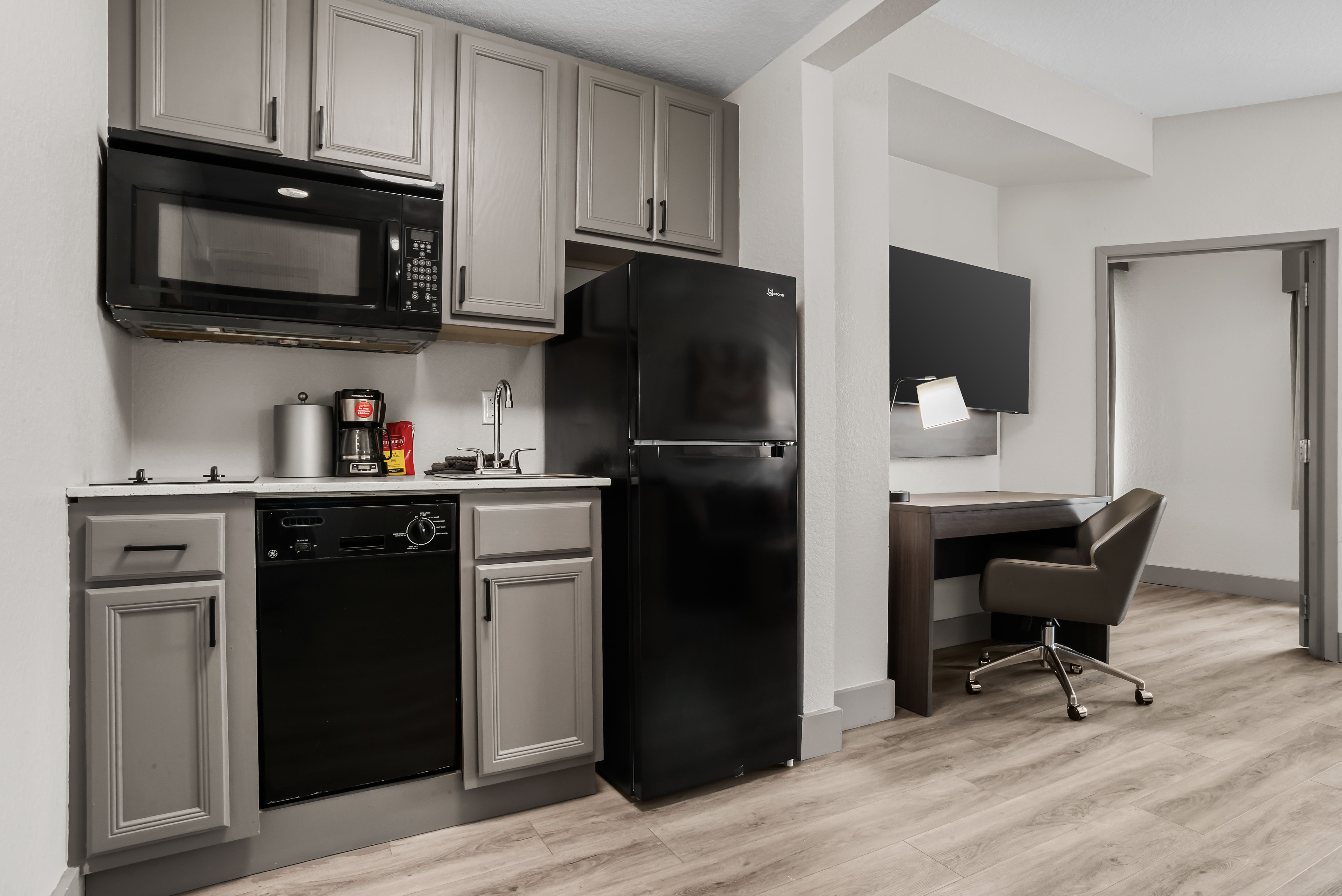Hawthorn Suites By Wyndham Panama City Beach Fl 39/50